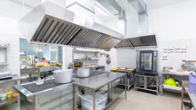 اهمیت و کاربرد هود صنعتی در تجهیزات آشپزخانه صنعتی